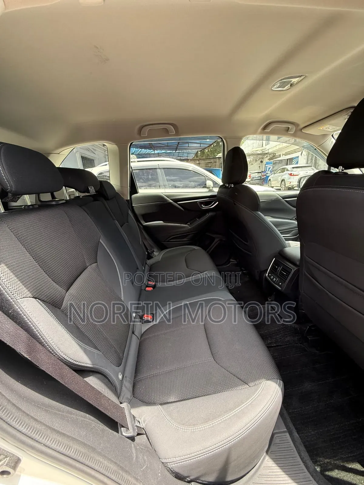 Subaru Forester 2018 White