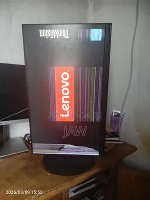 Broken Screen Lenovo Thinkvision T24 -I10
