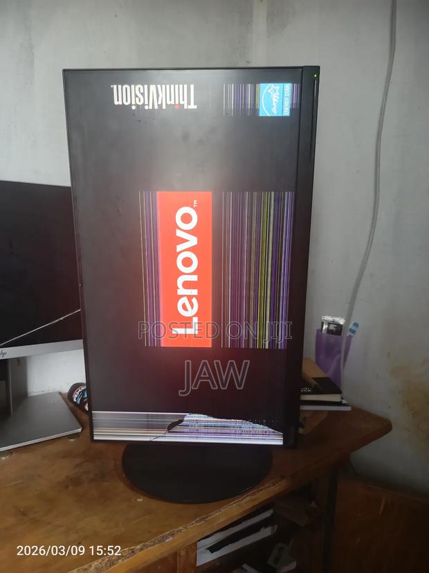 Broken Screen Lenovo Thinkvision T24 -I10 - main view