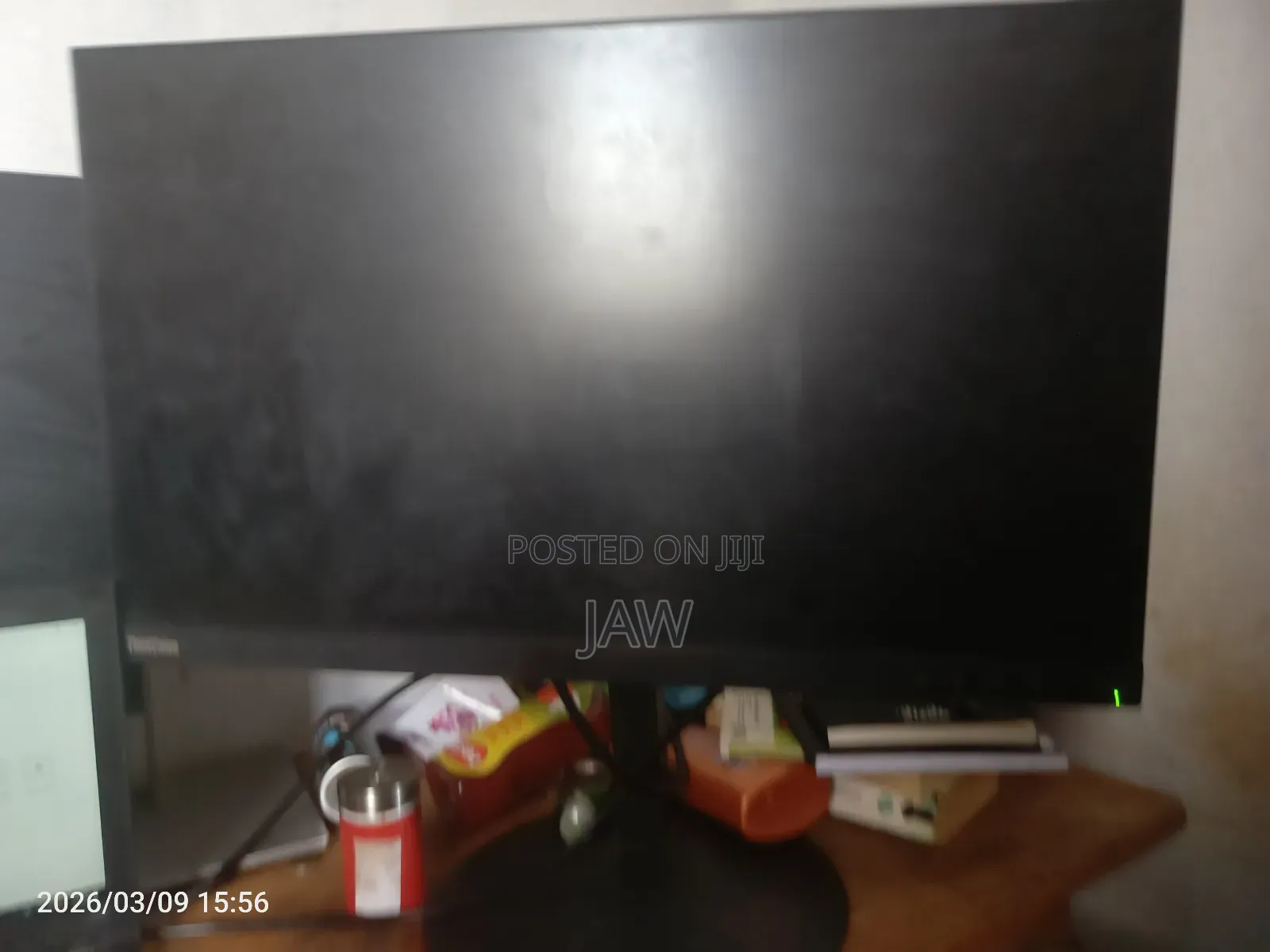 Broken Screen Lenovo Thinkvision T24 -I10