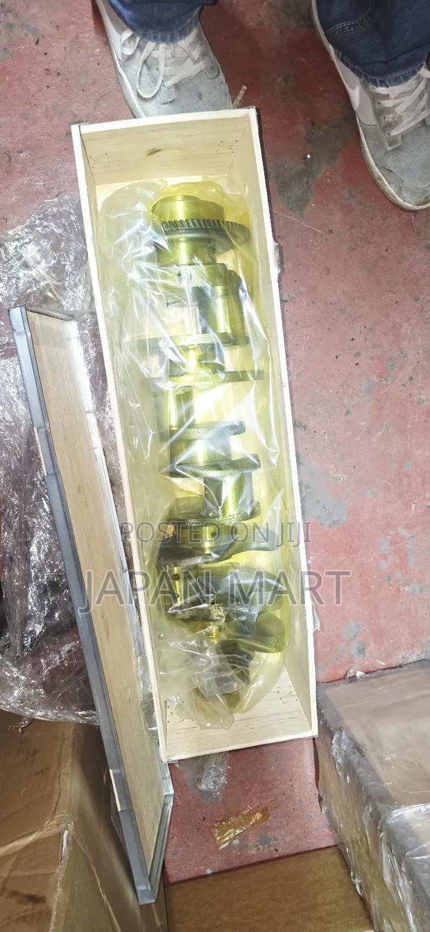 1vd Crankshaft Toyota V8 Diesel - main view