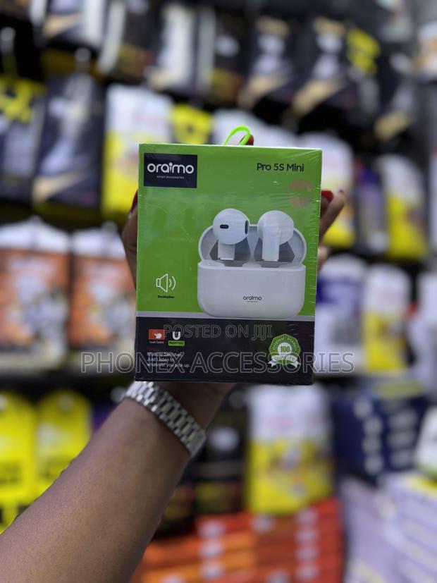 Oraimo Pro 5s Mini True Wireless Earbuds  - thumbnail 2