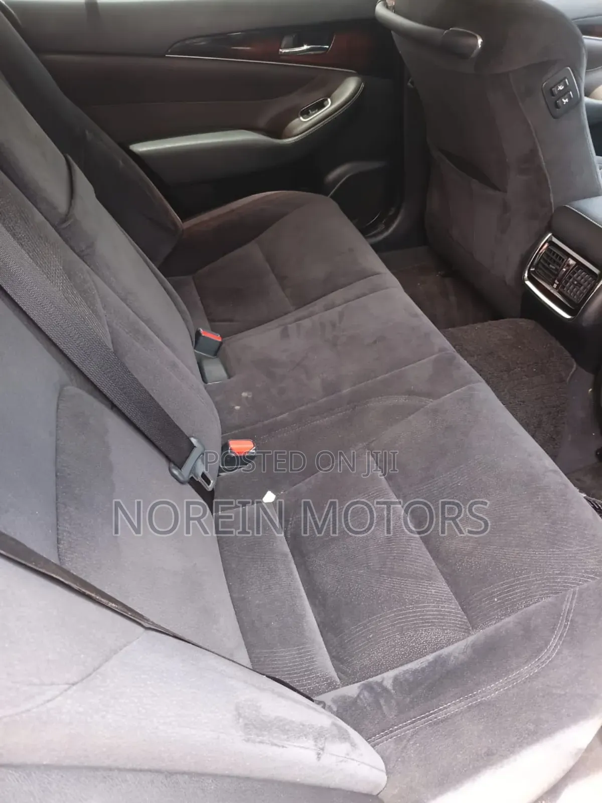 Toyota Crown 2017 Black