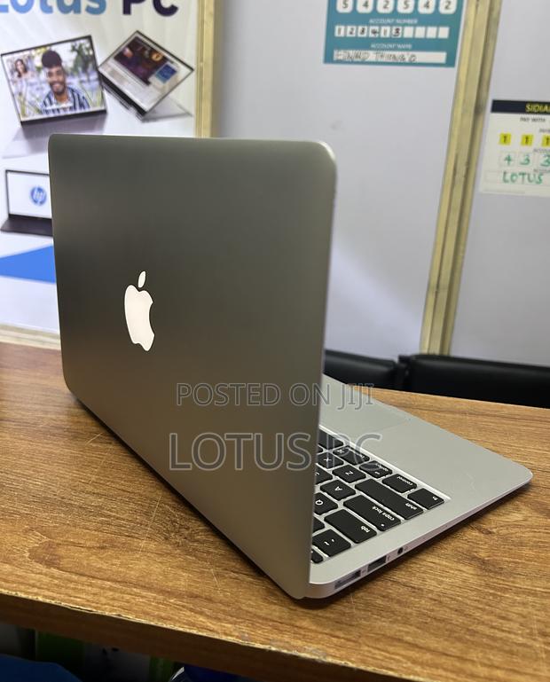 Laptop Apple MacBook Air 2015 8GB Intel Core i5 SSD 128GB - thumbnail 4