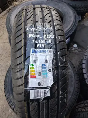 195/65r15 Royalblack