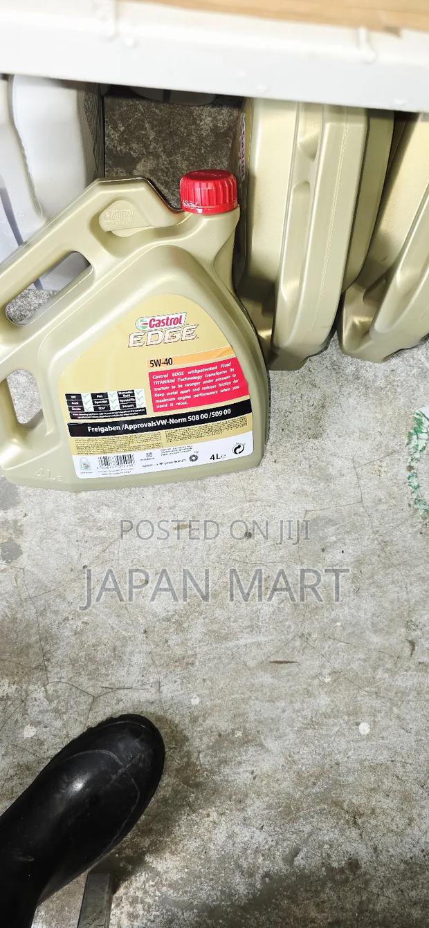 Castrol Edge Motor Oils - thumbnail 2