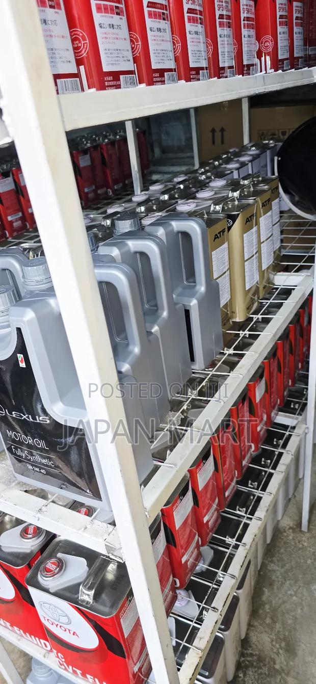 Fully Synthetic Lexus Motor Oil - thumbnail 4