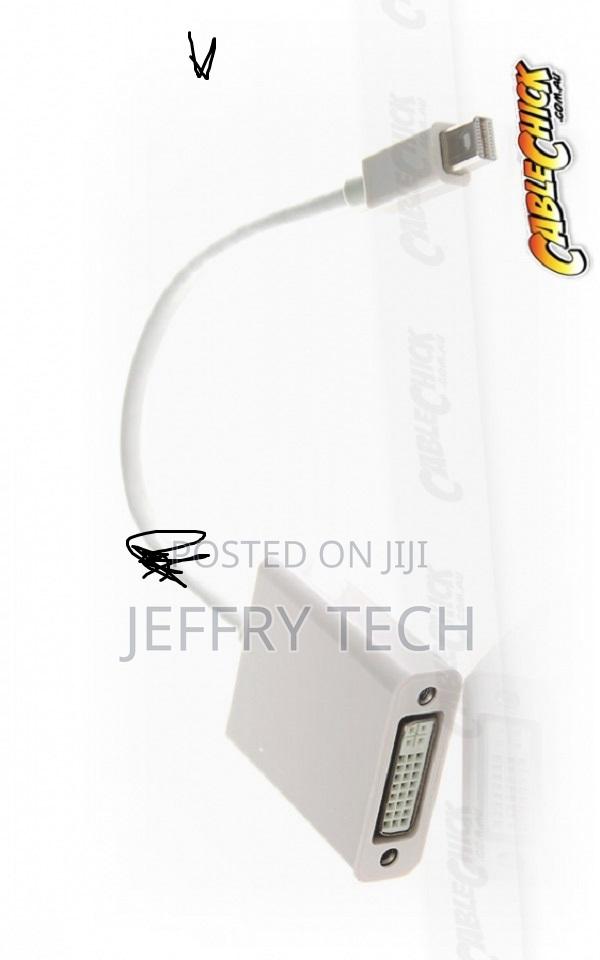 15cm Mini-Displayport to Dvi Cable Adapter (Male to Female) - Thunderb