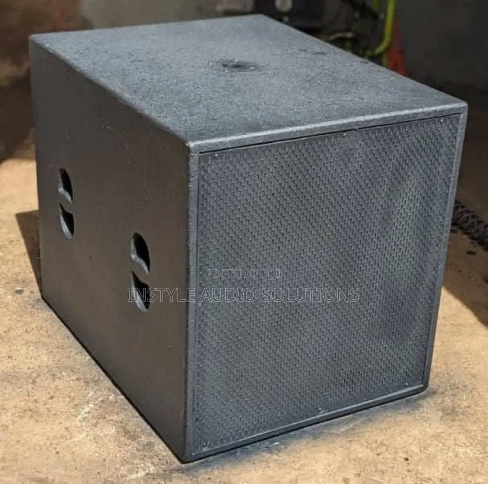 18" Empty Bass Box Speaker