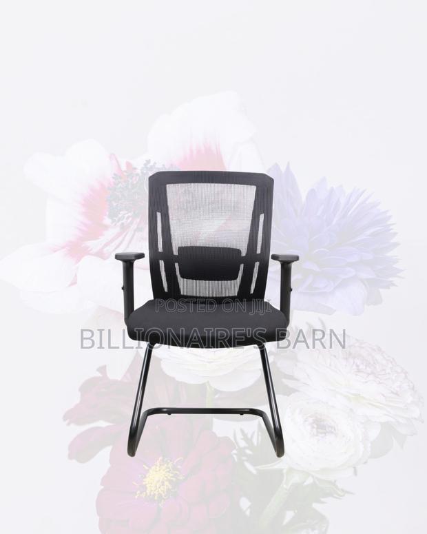The Barn Origin Visitor Chair Support Durable Support Office Office - thumbnail 2