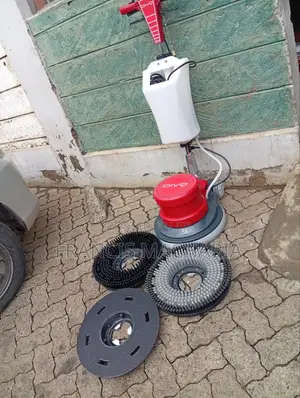 Commercial Floor Scruber
