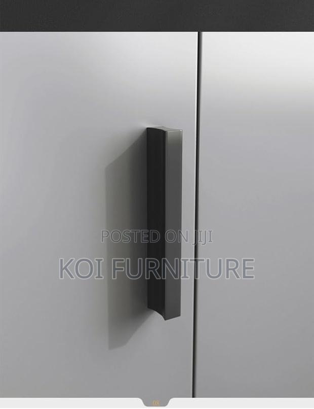 Home Cabinet : Custom Modern Kitchen Pantry Cabinet - thumbnail 3