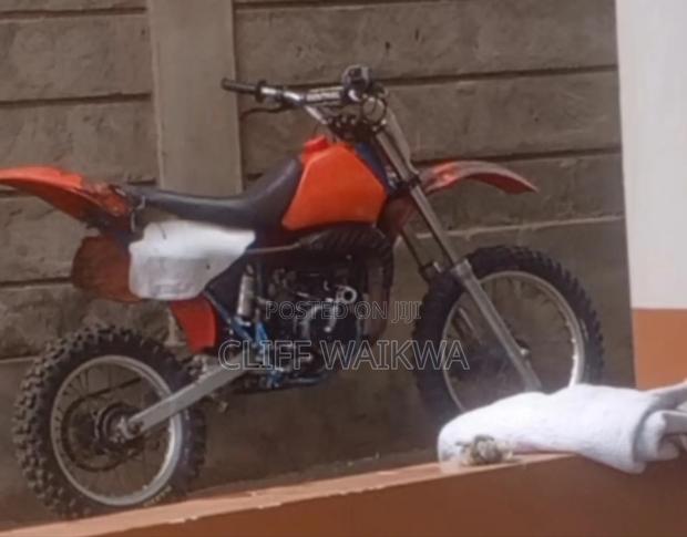 Suzuki RM-Z 1980 Black - thumbnail 3
