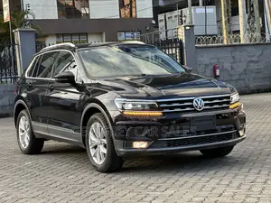 Volkswagen Tiguan 2019 Black