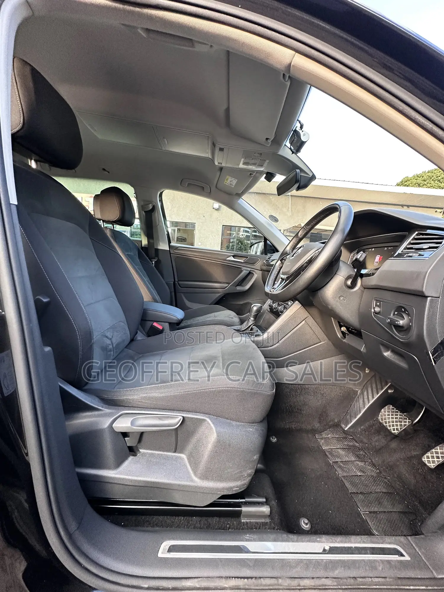 Volkswagen Tiguan 2019 Black