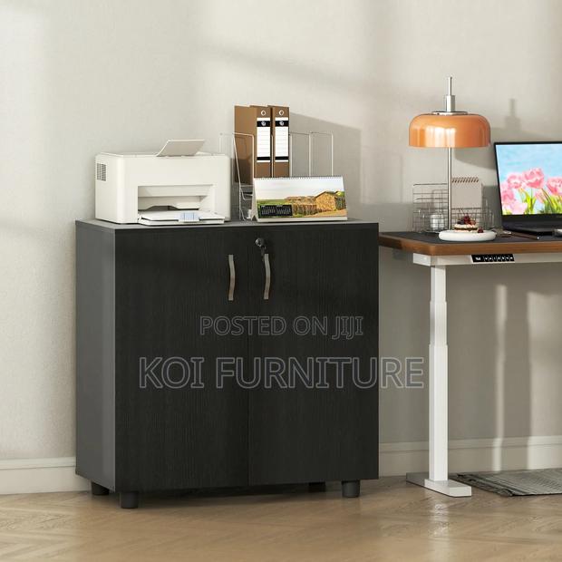Office Cabinet : Lockable Office Storage Cabinet, 2 Door