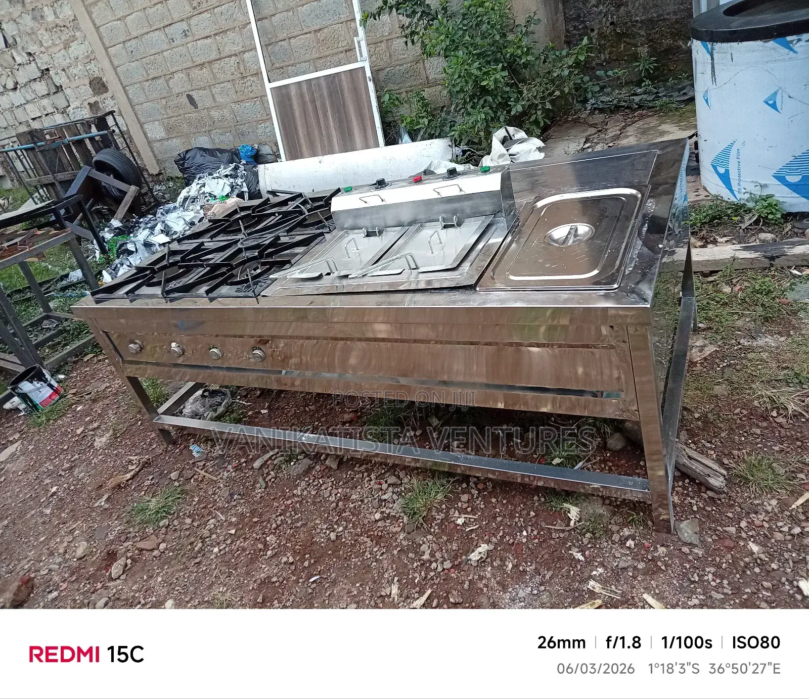 3 in One Commercial Cooker. Burners, Deep Fryer and Chips Dumper
