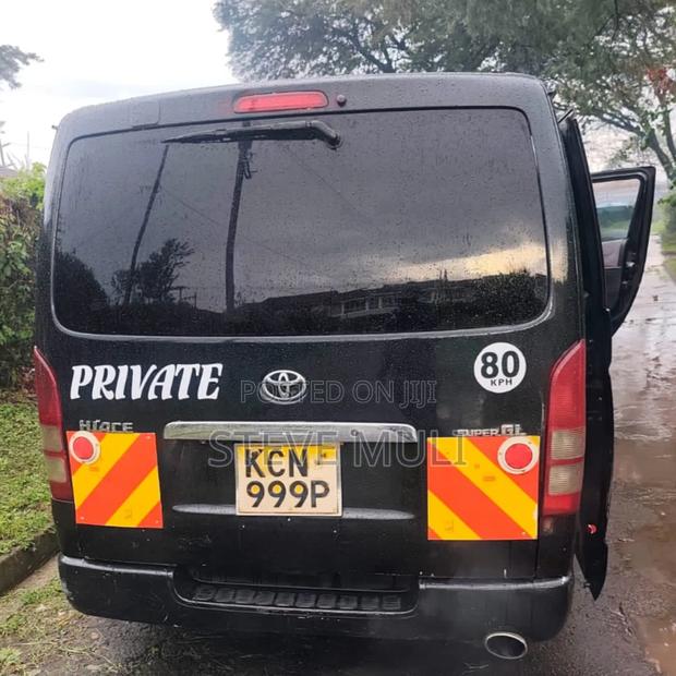 Toyota HiAce 2012 Black - thumbnail 3