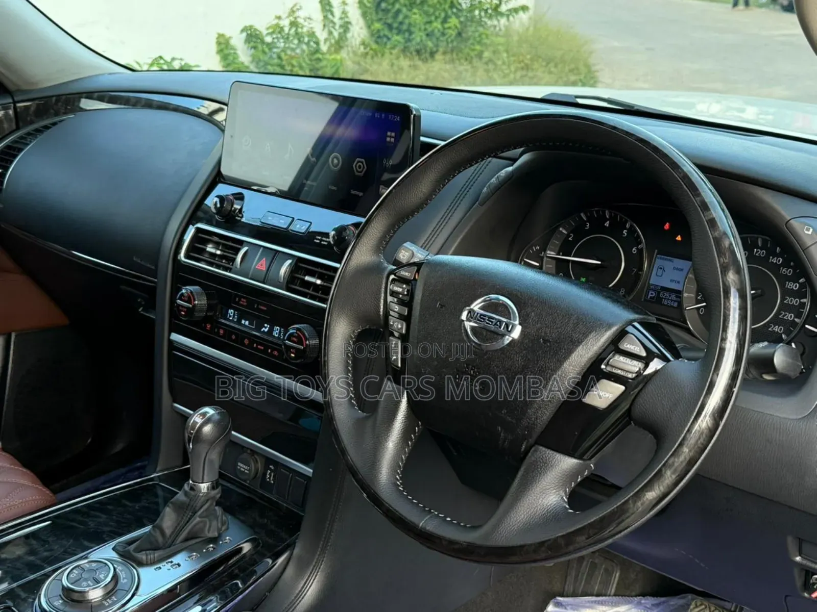 Nissan Patrol 2019 White