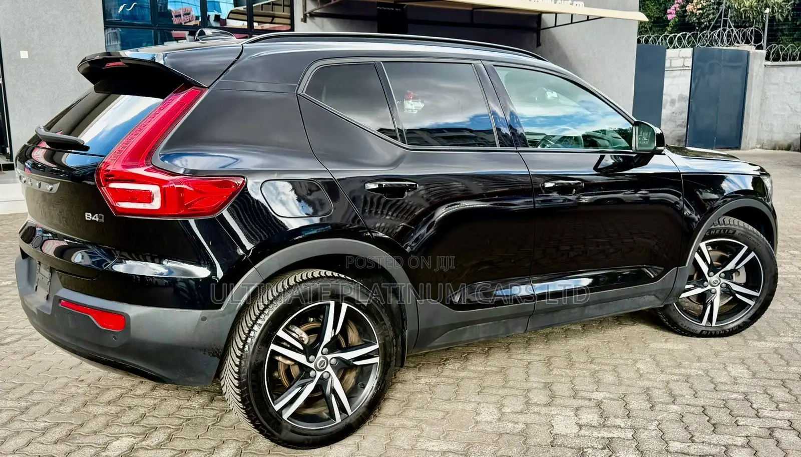 Volvo XC40 B4 Petrol AWD 2020 Black