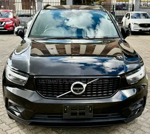 Volvo XC40 B4 Petrol AWD 2020 Black