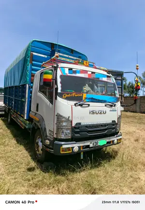 Trucks/Lorries for Transportation and Delivery Are Available