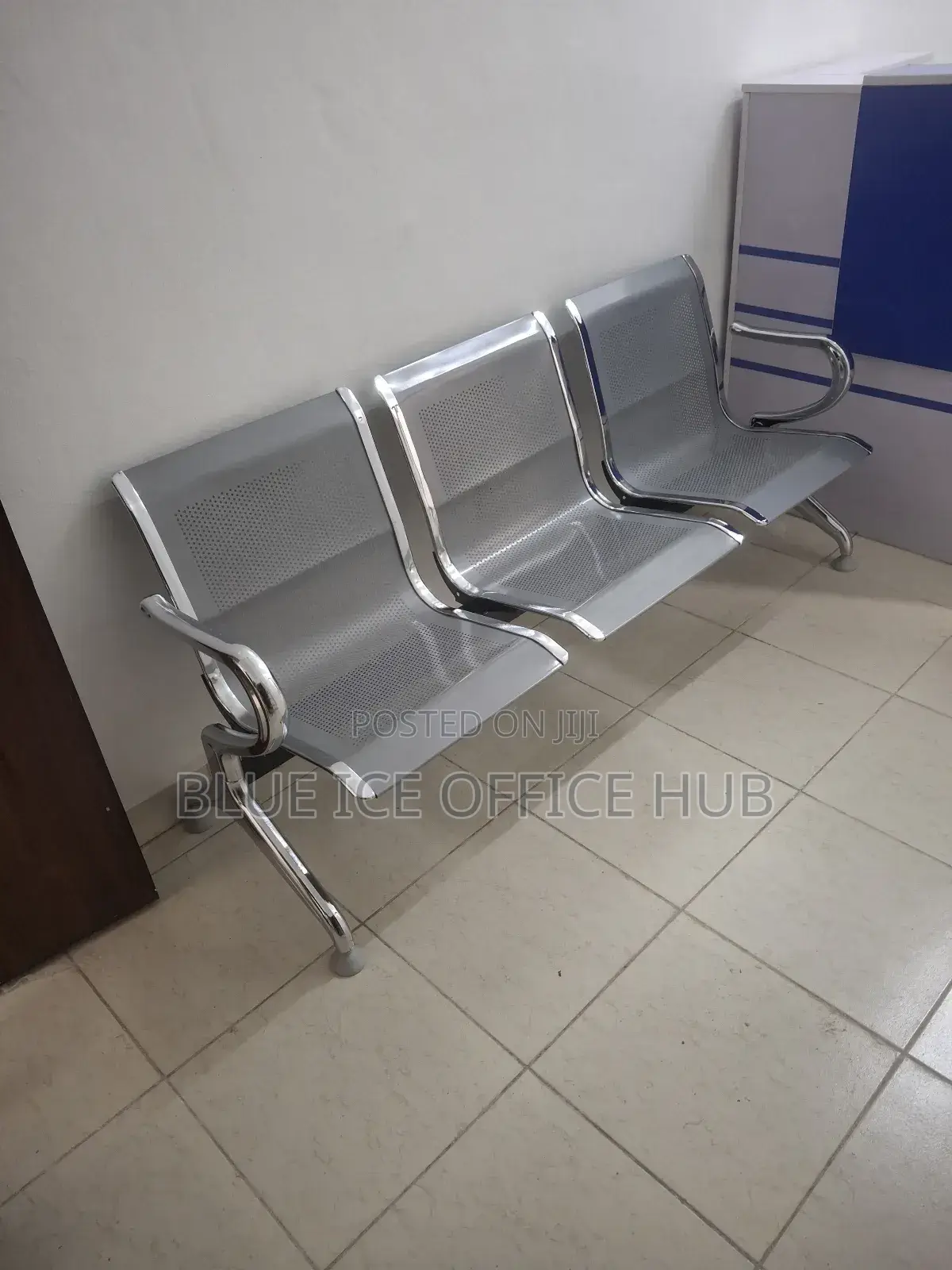 Compact Office Waiting Chair