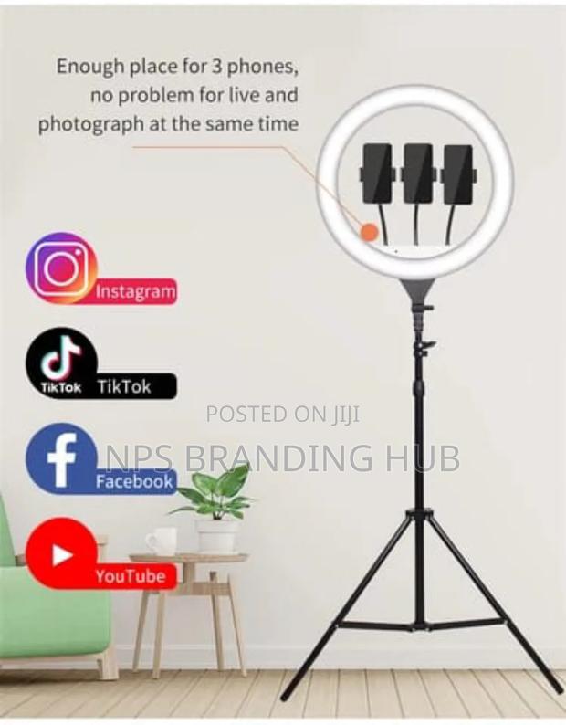 18 Inch Ring Light Dr - main view