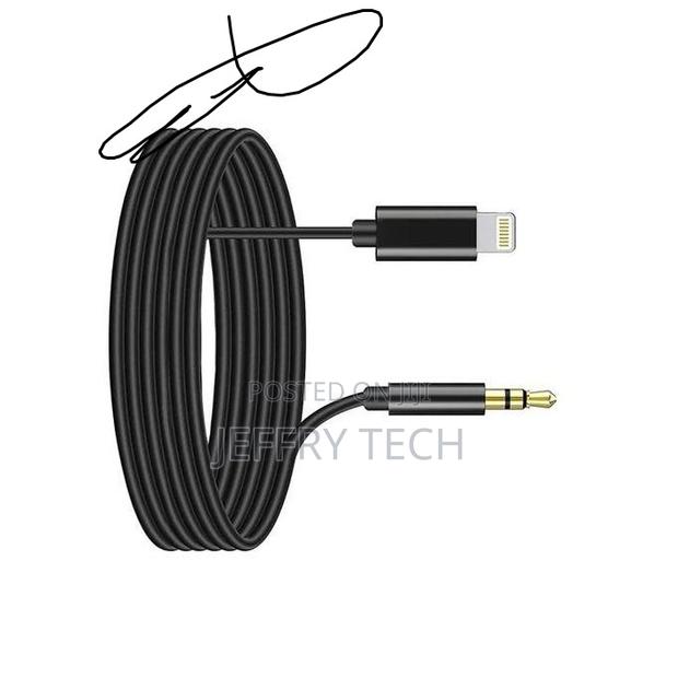 Lightning to 3.5mm Audio Cable Compatible With iPhone 13/12/11/Xr/Xs/X - main view