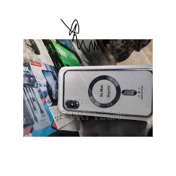 High-Quality iPhone Xs Max Electroplated Clear Case – Slim, Shockproof - thumbnail 3