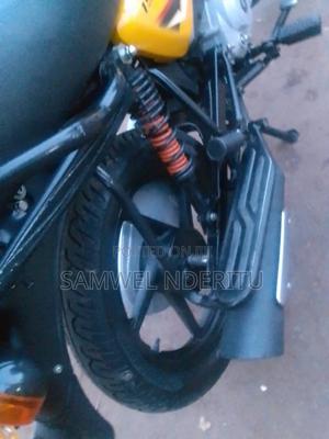 New Bajaj Boxer 150 UG 2026 Yellow - thumbnail 2