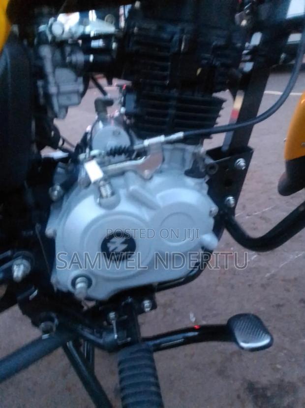 New Bajaj Boxer 150 UG 2026 Yellow - thumbnail 9