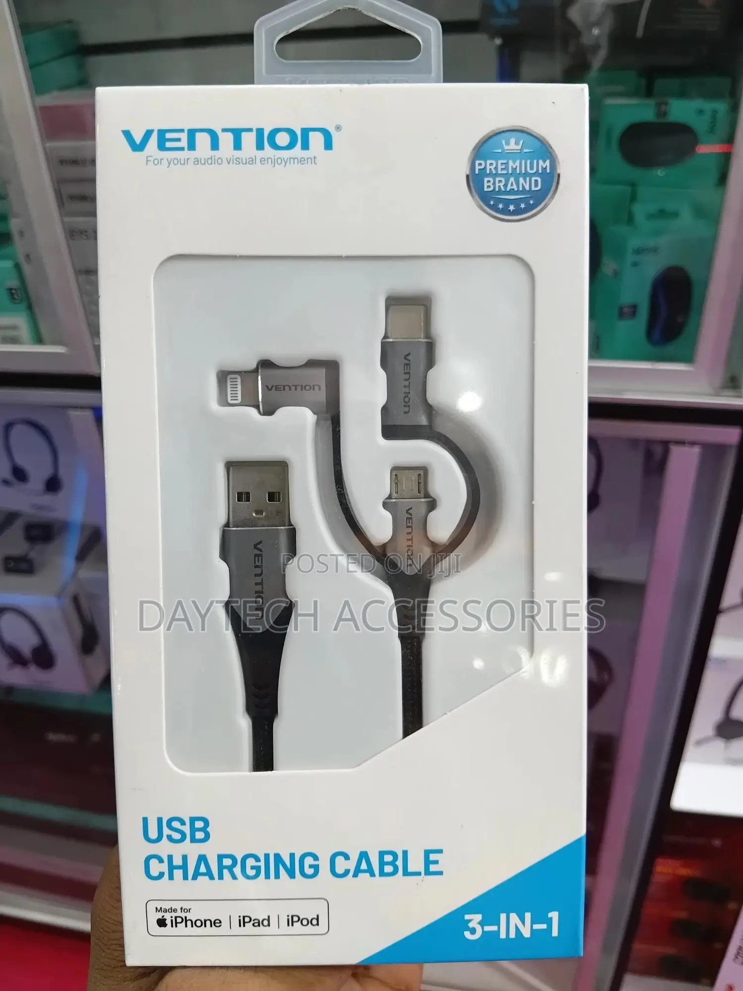 Vention Usb 2.0 a Male to 3-in-1 Micro-B Usb-C Lightning Male Cable 1m