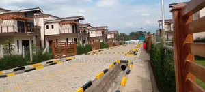 4bdrm Maisonette in Nanyuki Estate for rent