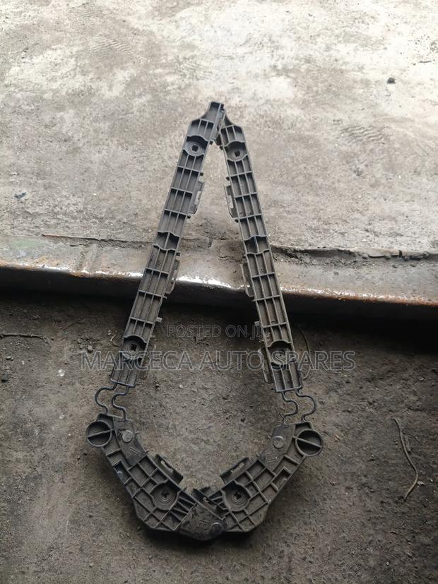 Bumper Slides Rear Mark X 2015