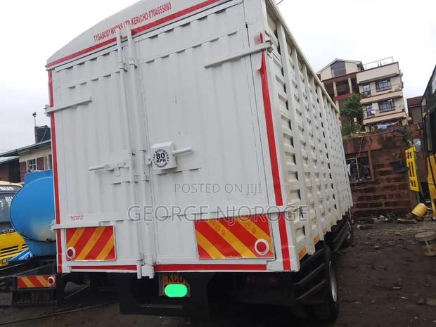 Hd Fuso Canter - thumbnail 12