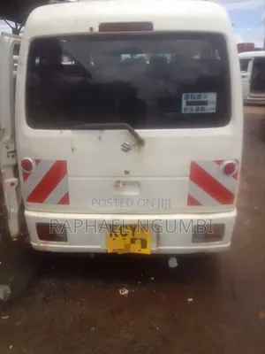 Suzuki Every Wagon 2014 White