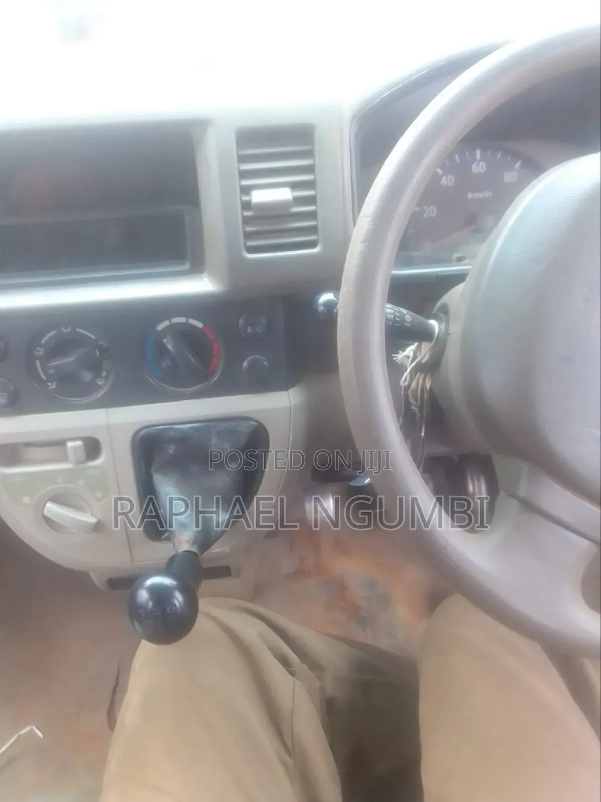 Suzuki Every Wagon 2014 White