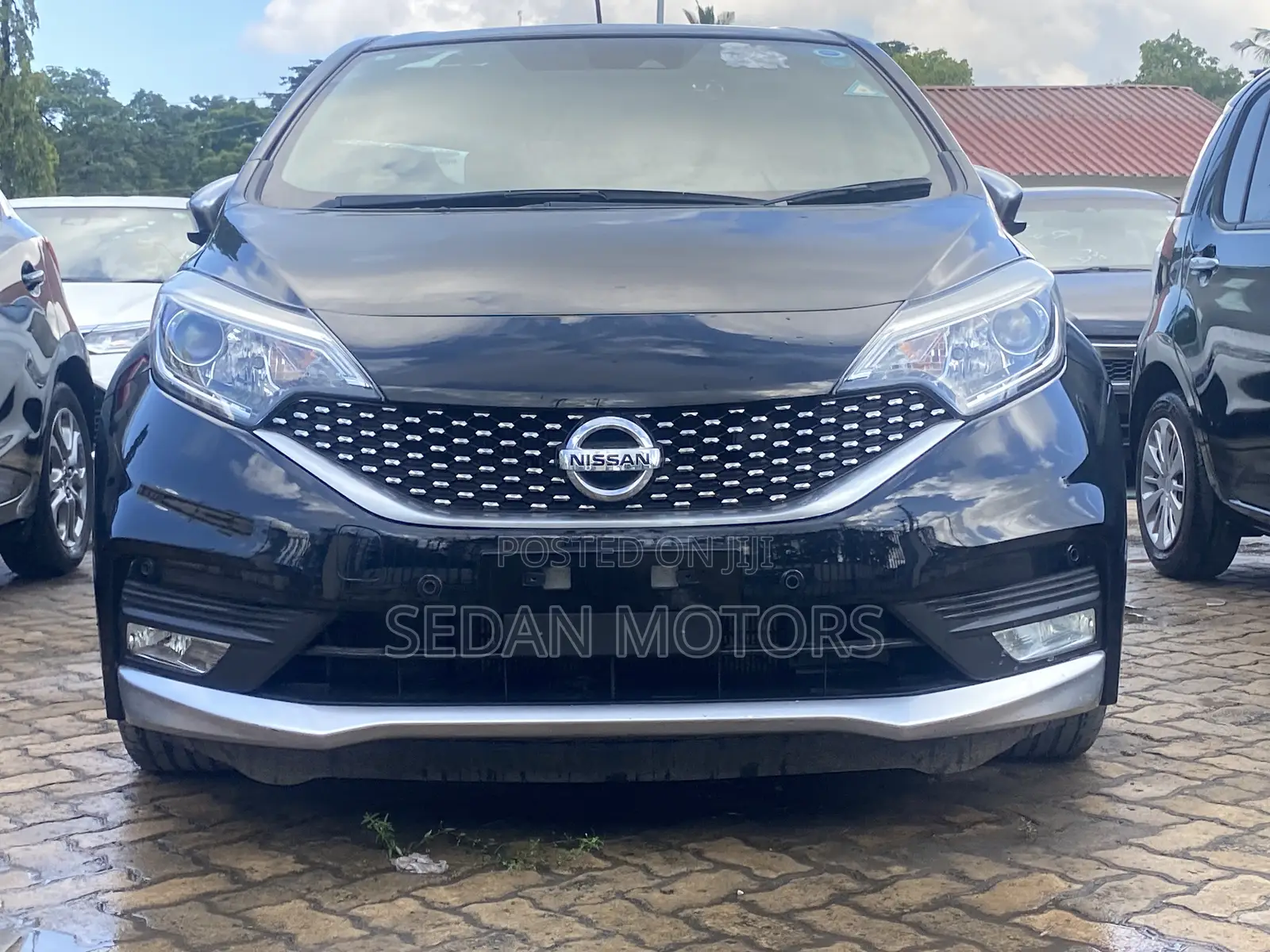 Nissan Note 2019 Matt Black