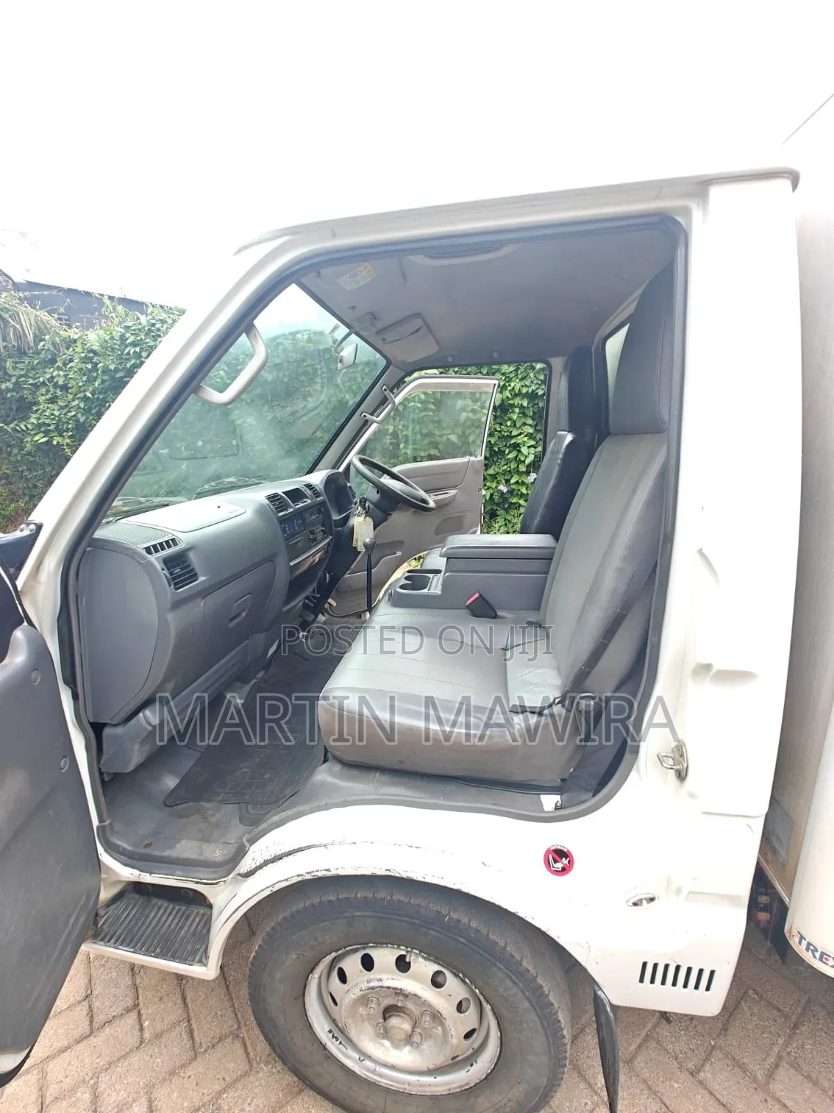 Mazda Bongo 2014 White