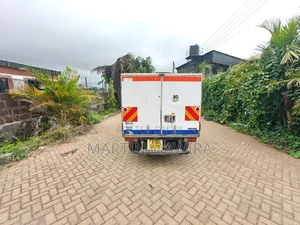 Mazda Bongo 2014 White