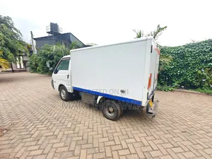 Mazda Bongo 2014 White