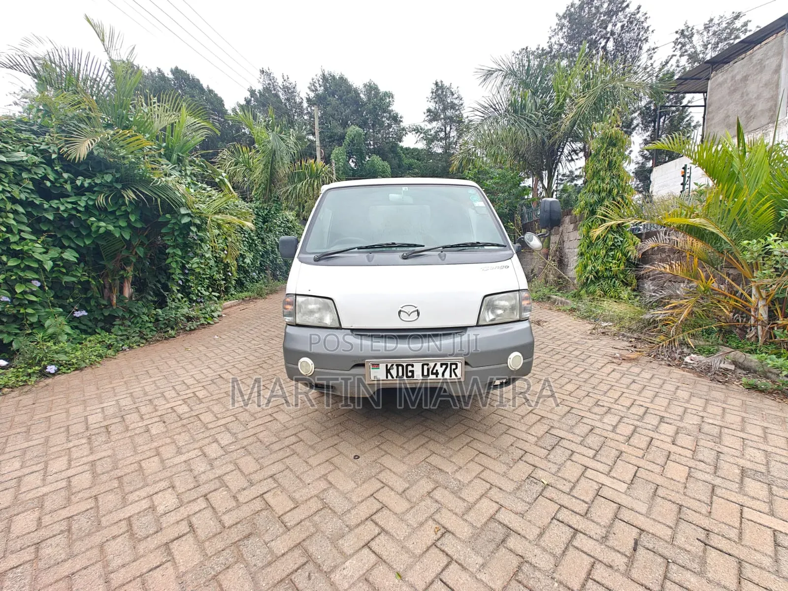 Mazda Bongo 2014 White