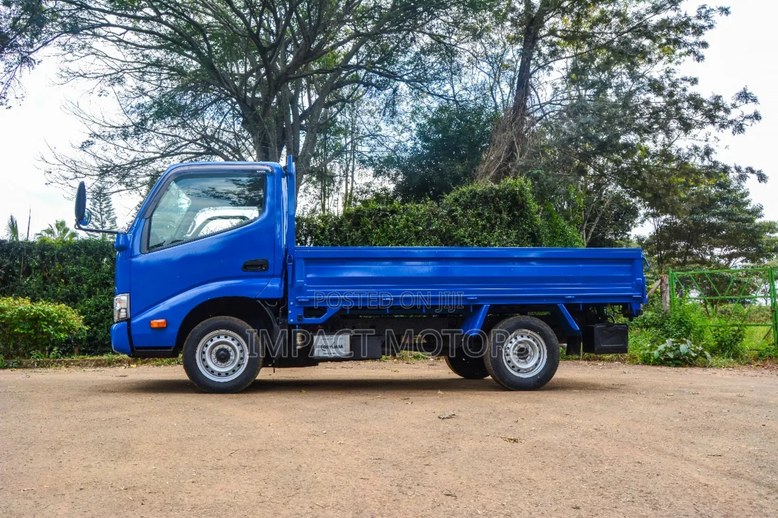 Toyota Dyna 2019 Blue