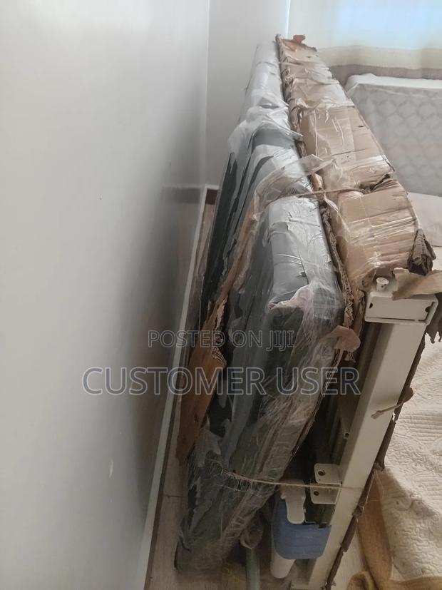 Hospital Crank Bed - thumbnail 2