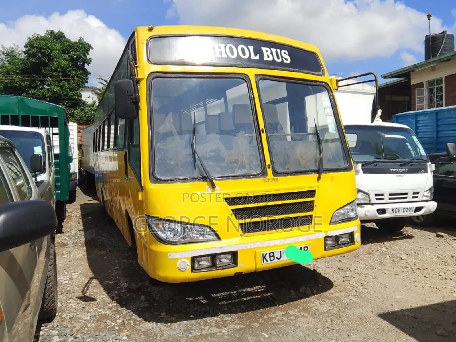 Isuzu FRR 2009 Yellow