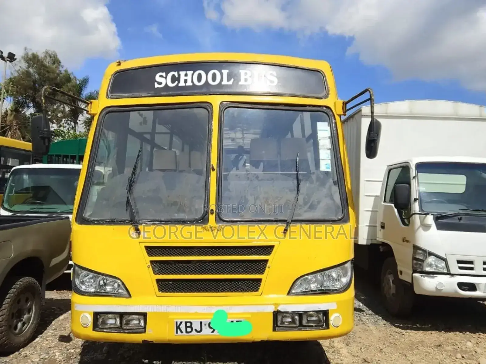 Isuzu FRR 2009 Yellow