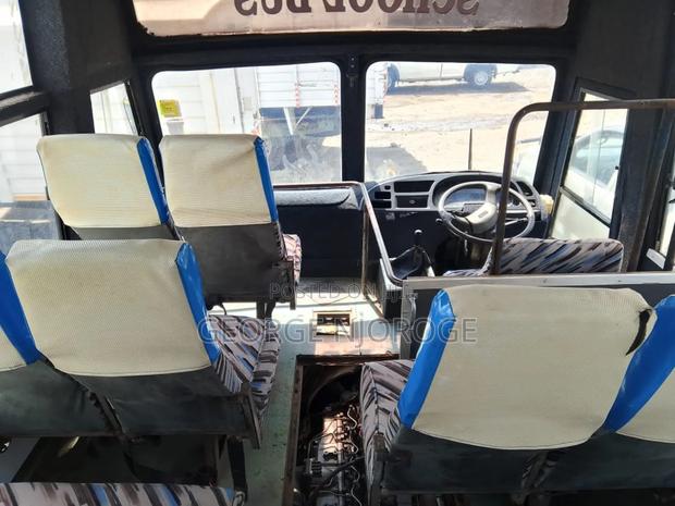 Isuzu FRR 2009 Yellow - thumbnail 4