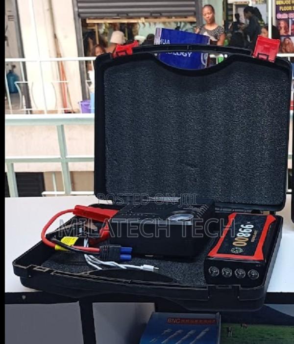 99800mah Jumpstarter With Power Bank - main view