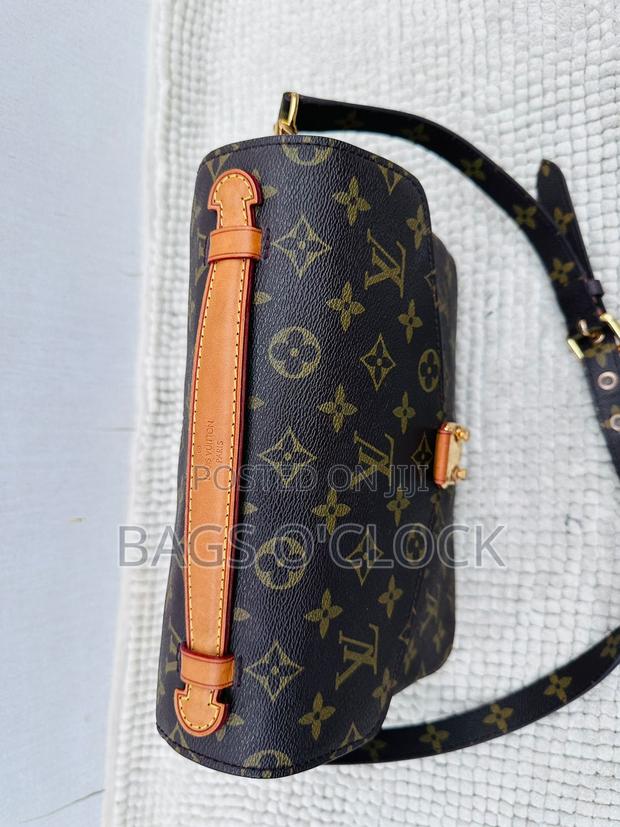 Louis Vuitton Pochette Metis Monogram - thumbnail 2